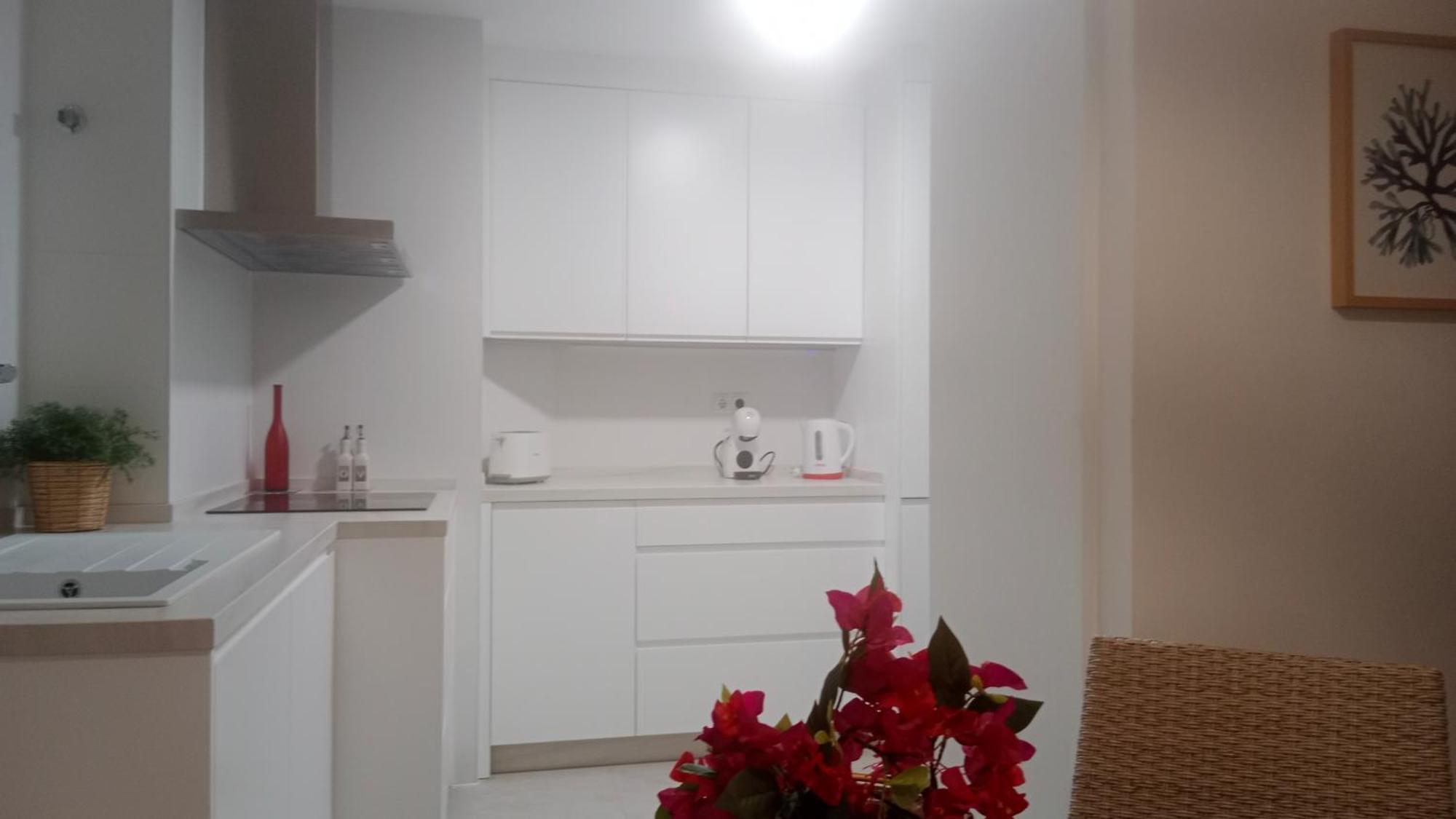 Apartment Center Soho Deluxe مالقة المظهر الخارجي الصورة