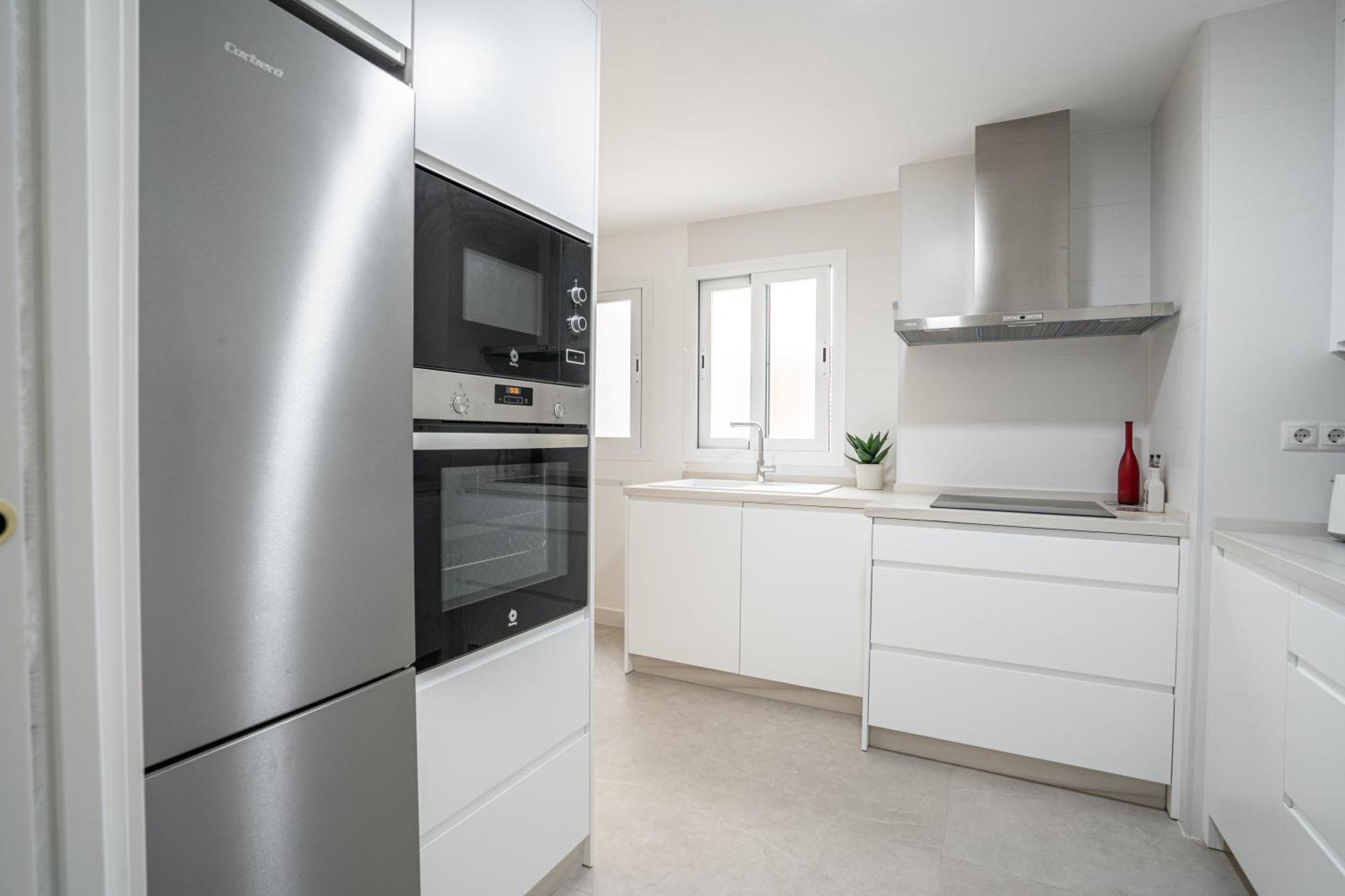 Apartment Center Soho Deluxe مالقة المظهر الخارجي الصورة